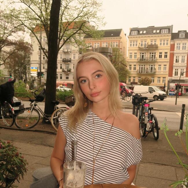 Babysitter in Reinfeld: Lea