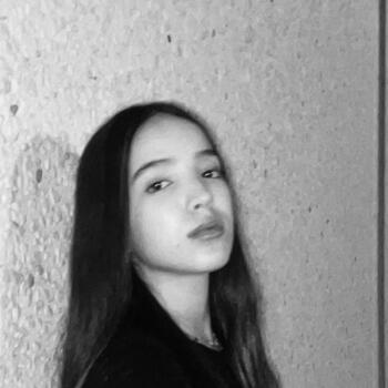 Babysitter in Manresa: Maryam