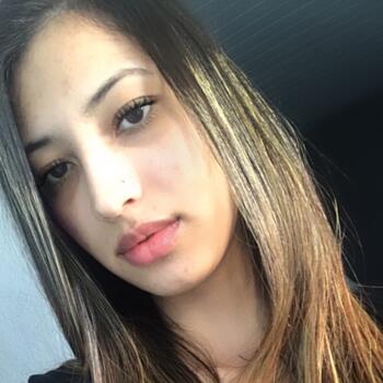 Babá em Campinas: Larissa