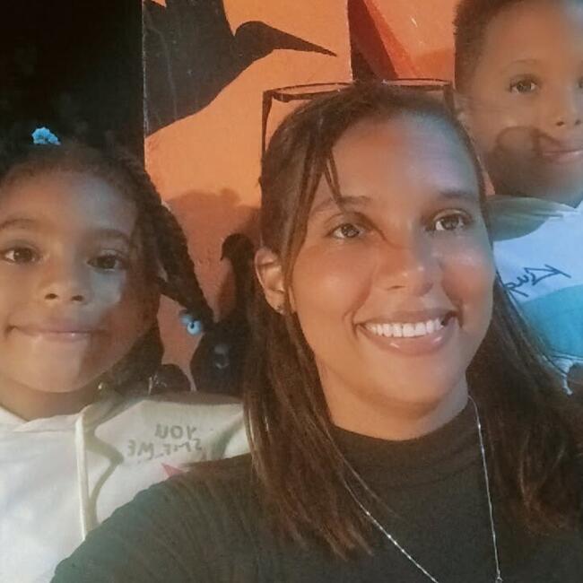 Babysitter in Santo Domingo Este: Elupina