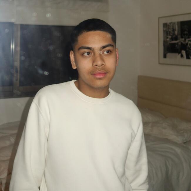 Babysitter in Beausoleil: John