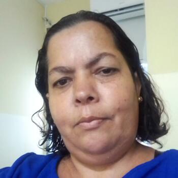 Babysitter in Feira de Santana: Fernanda