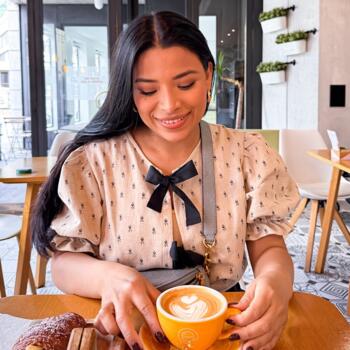 Babysitting job in Miraflores District: babysitting job Zulema