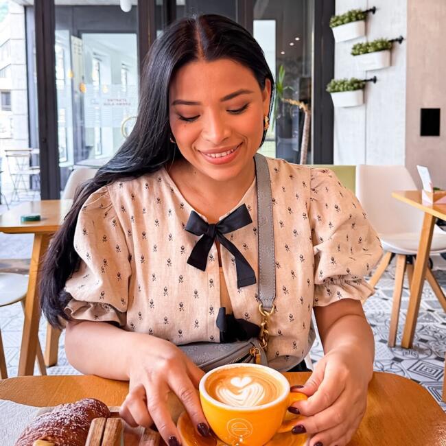 Babysitting job in Miraflores District: Zulema