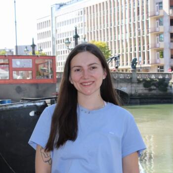 Babysitter in Vorden: Simona