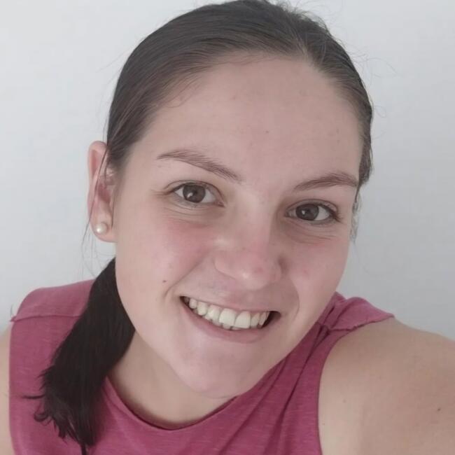 Babysitter in Wellington: Andrea