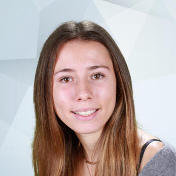Babysitter in Bordeaux: Juliette