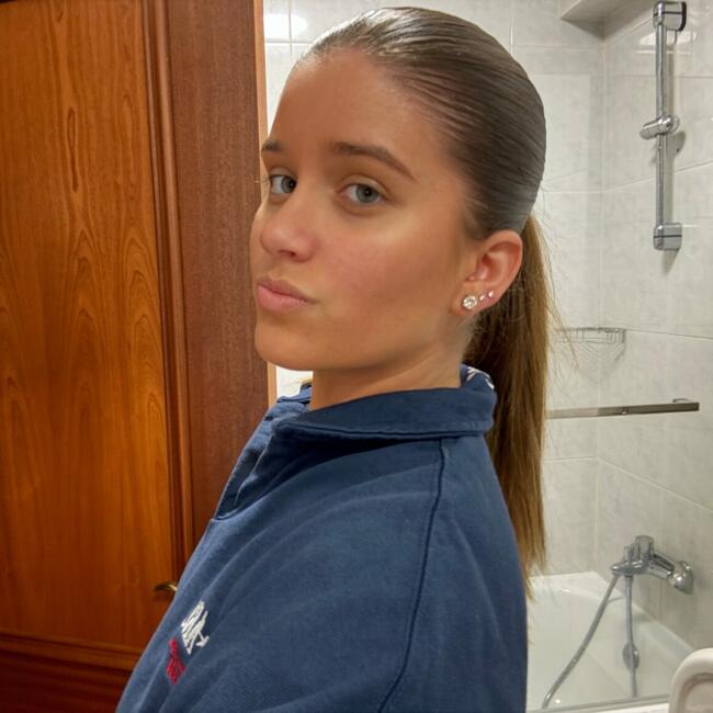 Babysitter em Guimarães: Francisca