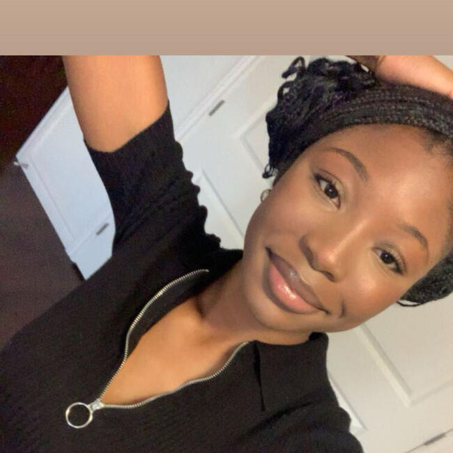 Babysitter in Halifax: Olivia