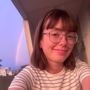 Babysitter in Grenoble: Suzanne