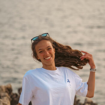 Babysitter in Marseille: Emilie