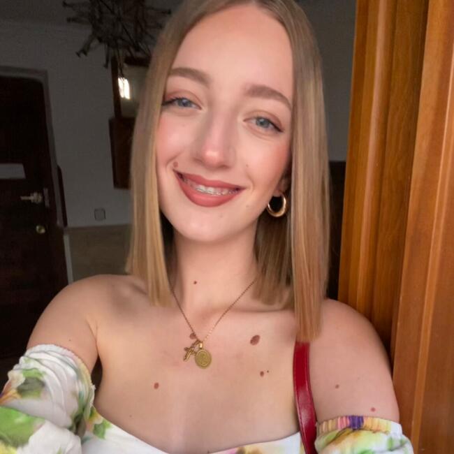 Niñera en Toledo: Emma