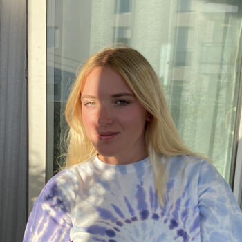 Baby-sitter in Marseille: Chloe