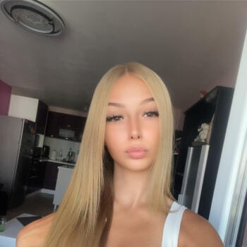 Babysitter in Varna: Victoria