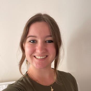 Babysitter in Choisel: Garance