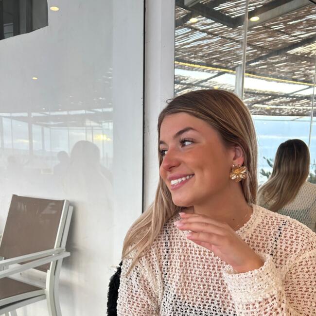 Babysitter in Bompas: Carla