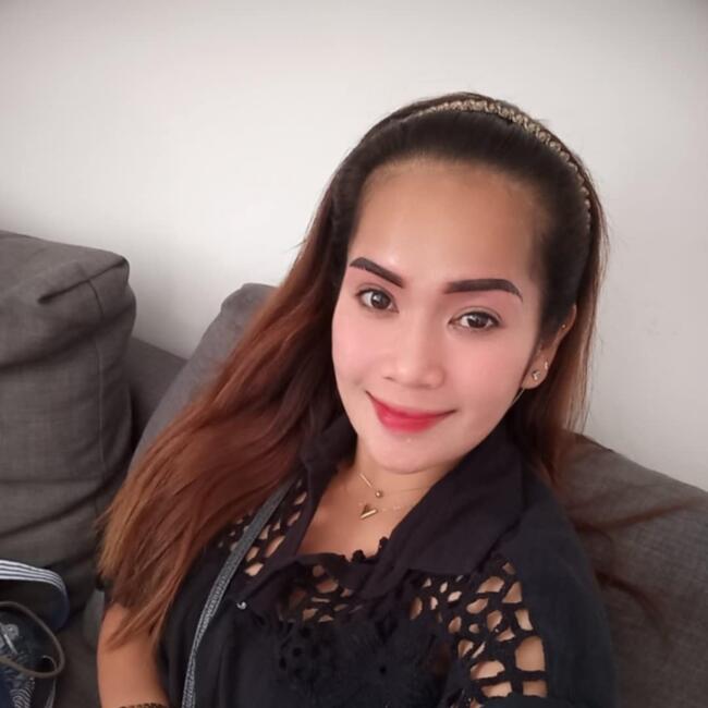 Babysitter in Beausoleil: Cecille