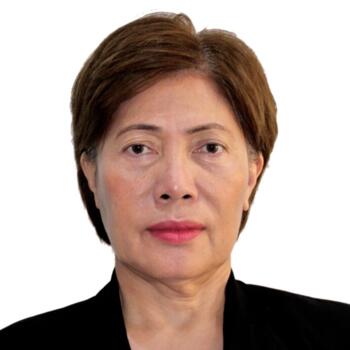 Babysitter Dubai: Arlene