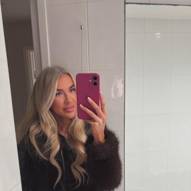 Babysitter in Southport: Nicole