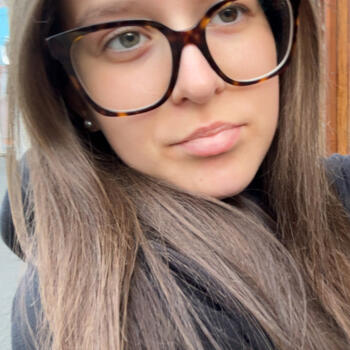 Baby-sitter Grignon: Ines