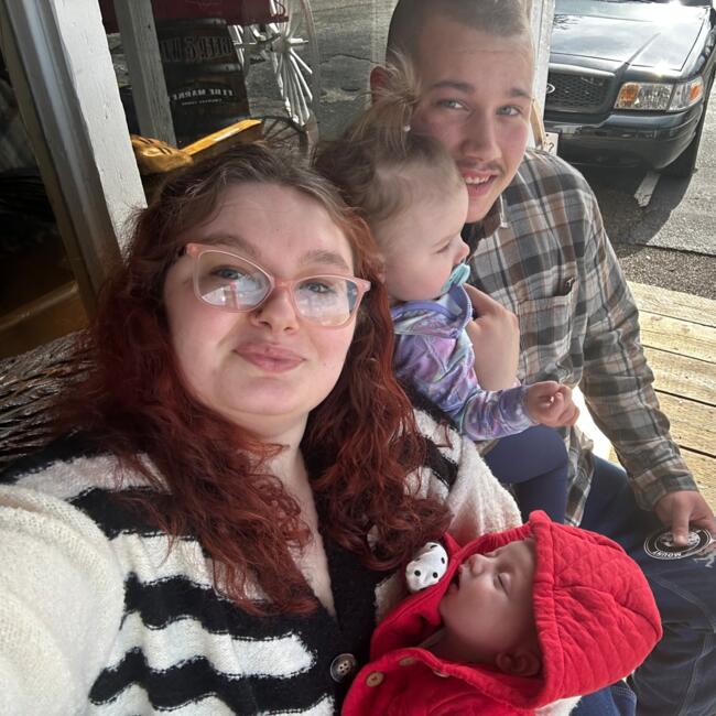 Babysitting job in Springfield (Oregon): Lillyonnia