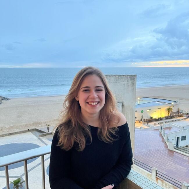 Babysitter em Coimbra: Matilde