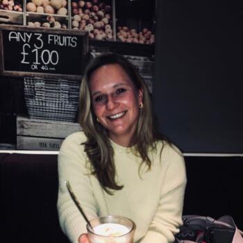 Niñera en Eindhoven: Julia