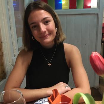 Babysitter Redditch: Sarah