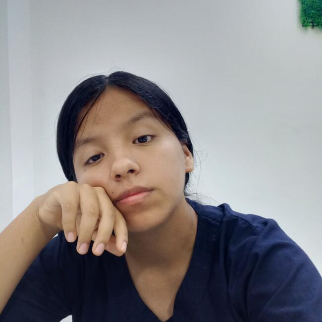 Niñera en Villa: Alexandra