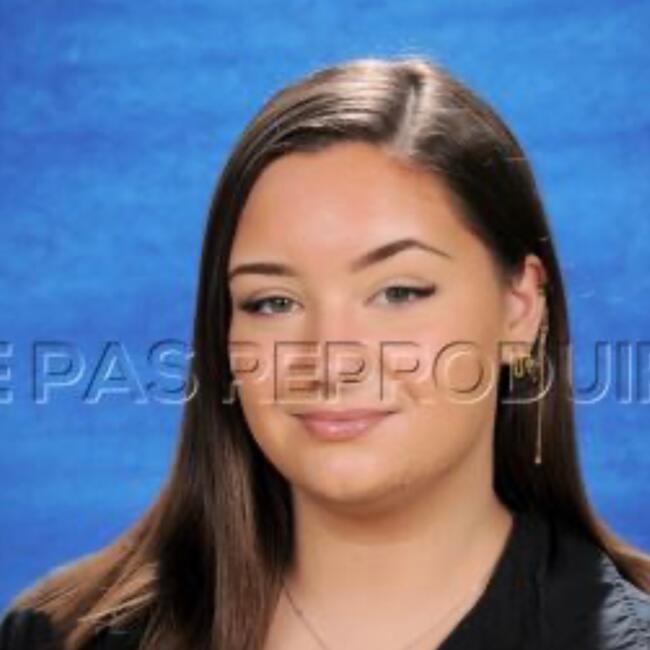 Babysitter in Nandy: Laora