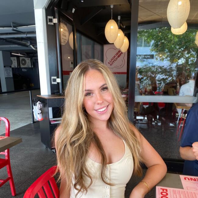 Babysitter in Brisbane: Mara