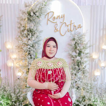 Babysitting job in Surabaya: babysitting job Citra