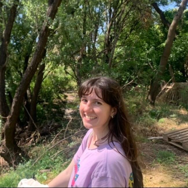 Babysitter in Melbourne: Louise