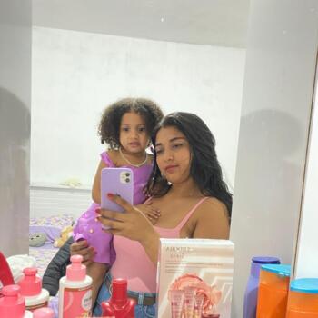 Babysitter in Teófilo Otoni: Franciele Duarte