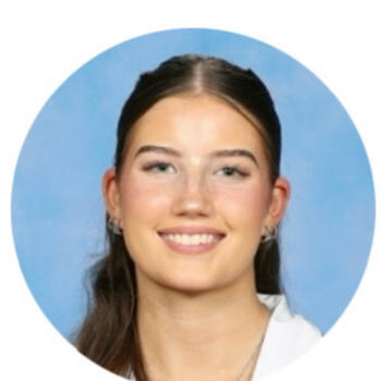 Babysitter in Central Coast: Cara