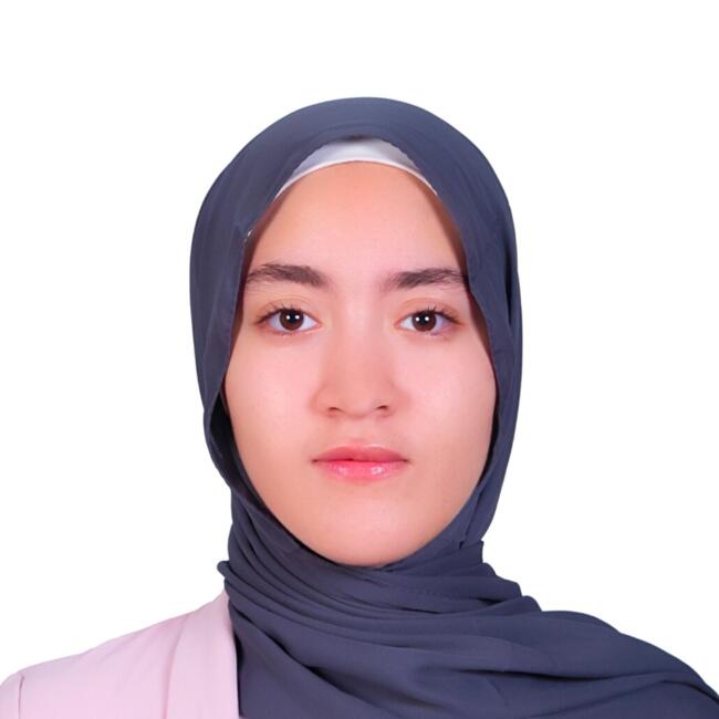 Babysitter in Marrakesh: Arwa