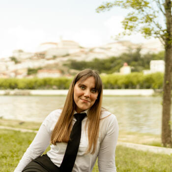 Babysitter in Coimbra: Adriana