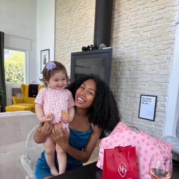 Babysitter in Genf: Tailine