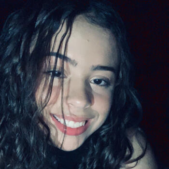 Babysitter in São Carlos: Evellyn