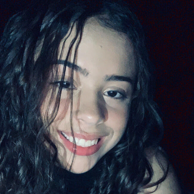 Babysitter in São Carlos: Evellyn