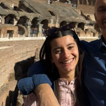 Babysitter in Braine-l'Alleud: Dina