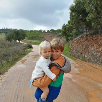Trabalho de babysitting em Lagos: Trabalho de babysitting Anna
