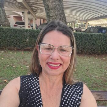 Babysitter Ribeirão Preto: Ana Maria