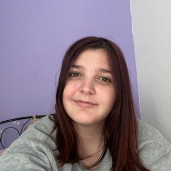 Babysitter in Montigny-lès-Metz: Lola