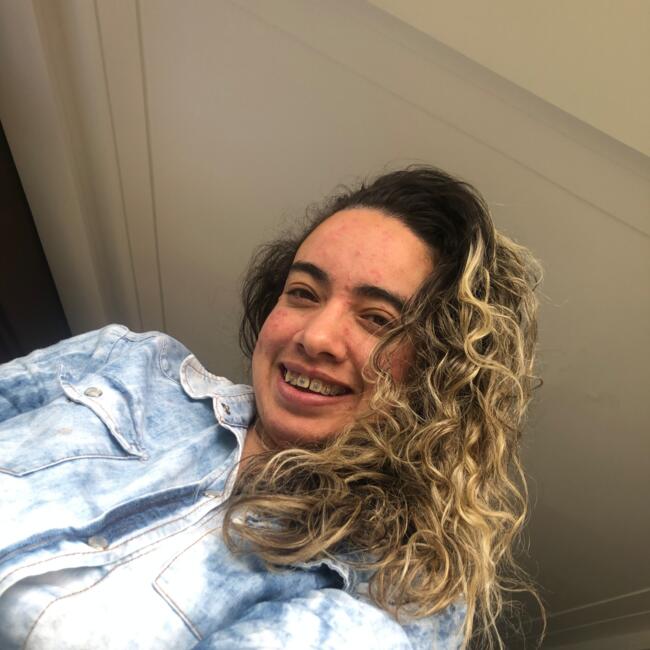 Babysitter in Palhoça: Indianara