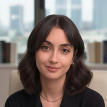 جليسة أطفال الضعاين: Hajer