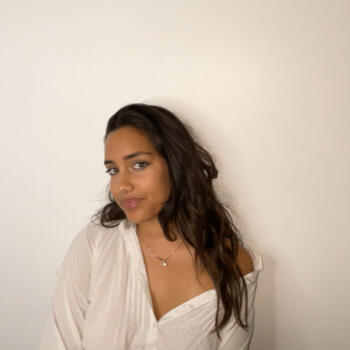 Baby-sitter in Paris: Julia