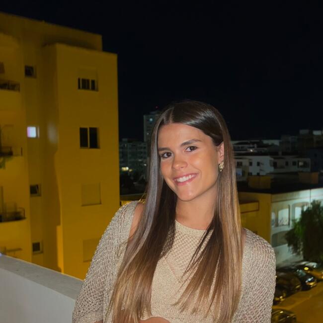 Babysitter in Porto: Rita