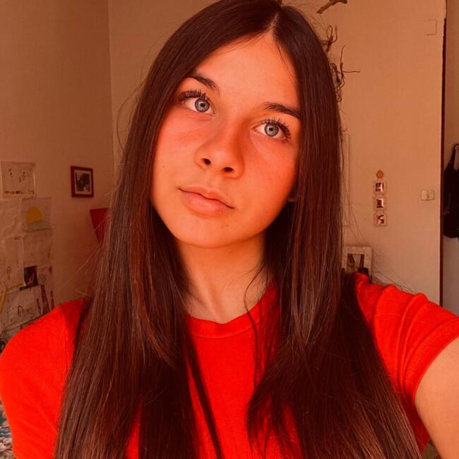 Babysitter in Foligno: Annalou