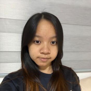 Pengasuh di Singapore Island: Yuki